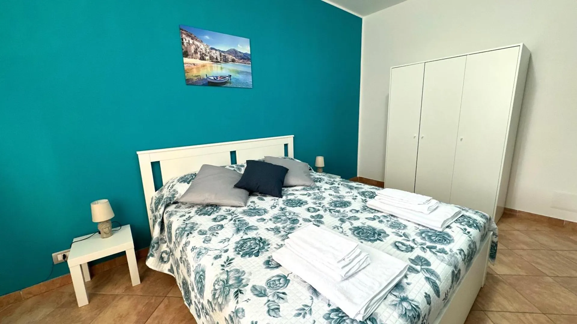Cefalu Shore House - 100M To Sea דירה